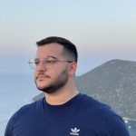 Νίκος Δημητράτος